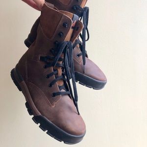 Nike ACG Air Nevist 9 Combat Boot – Men’s US 6 ½